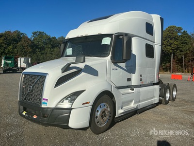 2019 Volvo VNL860 6x4 Tracteur routier couchette