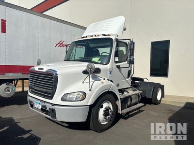 2017 Freightliner Business Class M2 4x2 S/A Day Cab Truck Tractor