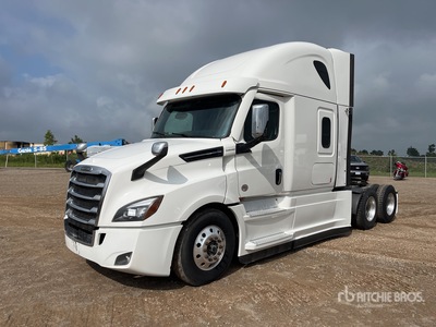 2021 Freightliner Cascadia 126 6x4 T/A Sleeper Truck Tractor