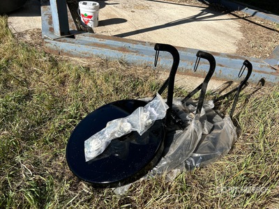 Quantity of (3) 22 in Grain Bin Lids & Mounting Hardware 穀物取扱い機械