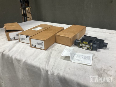 (14) Parker D1VW030HNYC Solenoid Valves