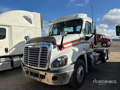 2019 Freightliner Cascadia 125 6x4 Heavy Haul T/A Day Cab Truck Tractor