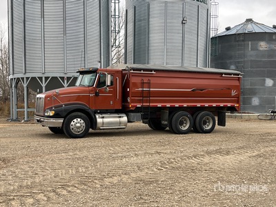 2006 International 9400i 6x4 Grain Truck