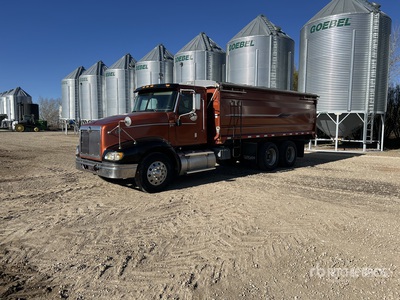 2006 International 9400i Grain Truck