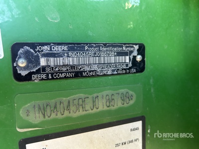 2018 John Deere R4045 Self-Propelled Sprayer