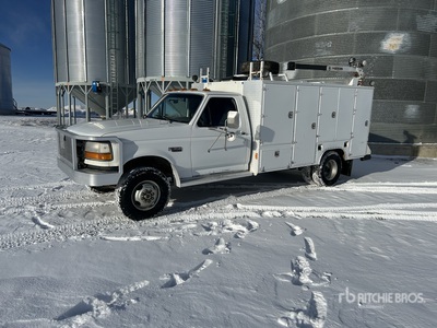 1996 Ford F-350 XL 4x4 Dually Autocarro officina