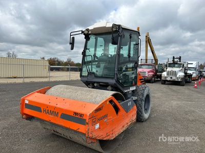 2018 Hamm H7i Smooth Drum Compactor