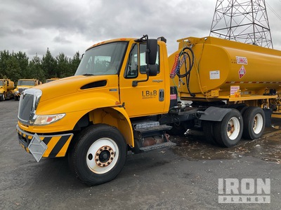 2013 International 4400 6x4 Cabina per trattore stradale