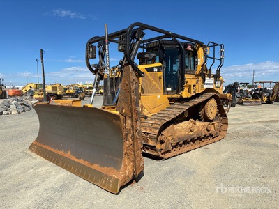 2017 Cat D6T ブルドーザー