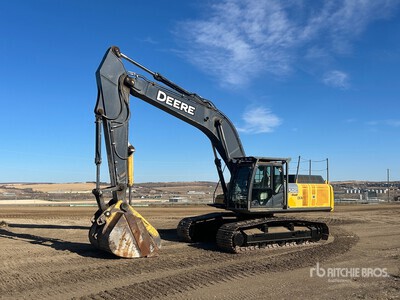2013 John Deere 350GLC Tracked Excavator
