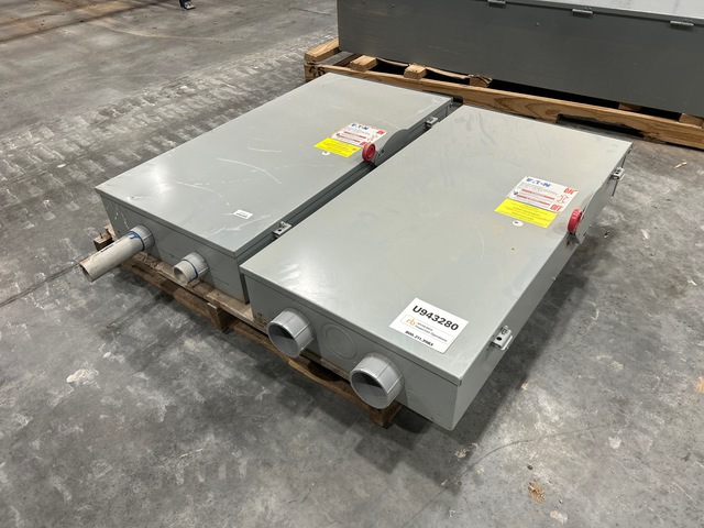 Quantity of (2) Eaton Heavy Duty Safety Switches Quantity of (2) Eaton Heavy Duty Safety Switches