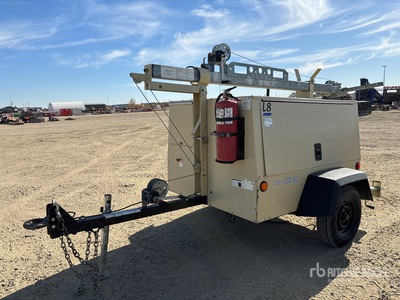 2013 Doosan L8-60HZ-T4F 8 kW を見 Light Tower