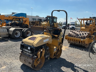 2006 Cat CB114 Double Drum Roller