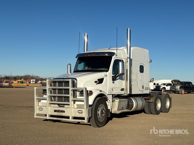 2019 Peterbilt 567 6x4 T/A Sleeper Truck Tractor