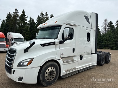 2022 Freightliner Cascadia 126 6x4 T/A Sleeper Truck Tractor