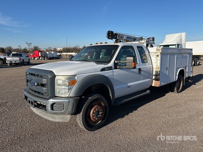 2013 Ford F-550 XL 4x4 Extended Cab Service Truck (Inoperable)
