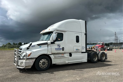 2022 Freightliner Cascadia 126 6x4 T/A Sleeper Truck Tractor