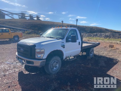 2008 Ford F-350 XL 4x4 Flatbed Truck (Inoperable)