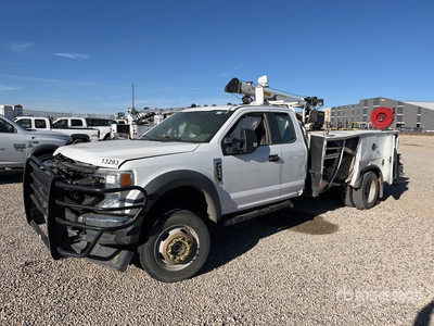 2020 Ford F-550 XL 4x4 Extended Cab Service Truck