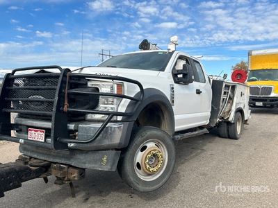 2020 Ford F-550 4x4 Extended Cab Service Truck