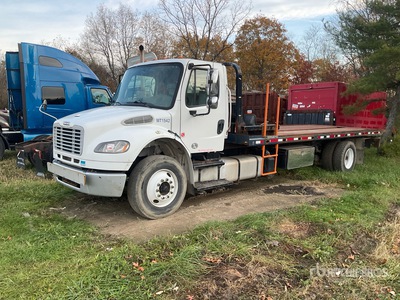 2016 Freightliner M2 106 4x2 Camion à ridelles (Inoperable)