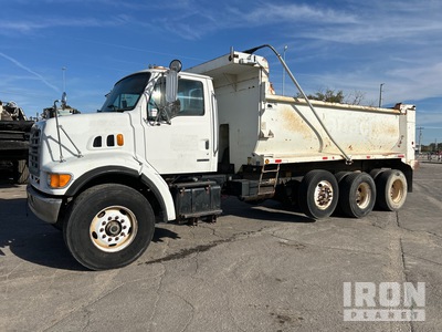 2004 Sterling LT7500 Vinyl 8x4 Autocarro ribaltabile 3 assi