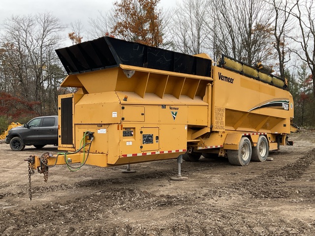 2016 Vermeer TR620 Portable Trommel Screen