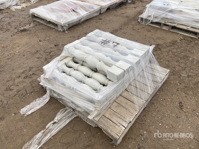 Quantity of (25) Gray Spindles Varios, tienda, almacen, consumidor