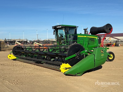 2012 John Deere 450D 35 ft Swather Andaineuse