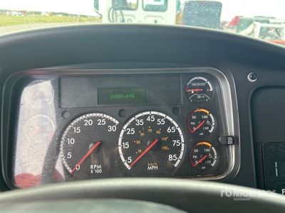 2016 Freightliner M2 106 Grijpwagen