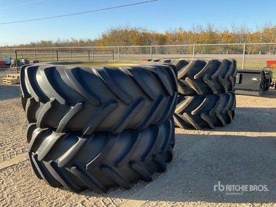 Quantity of (4) 710/70R42 Équipements pour pneus
