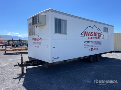 2000 Wells Cargo 24 ft x 90 in Portable T/A Mobile Office