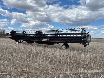 2013 MacDon FD75-D 40 ft Flex Draper Combine Header