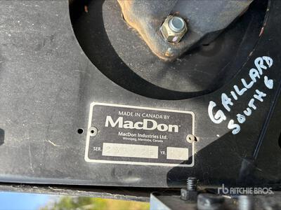 2013 MacDon FD75-D Flex Draper Combine Header