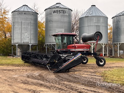 Westward 9352C 30 ft Swather Windrower
