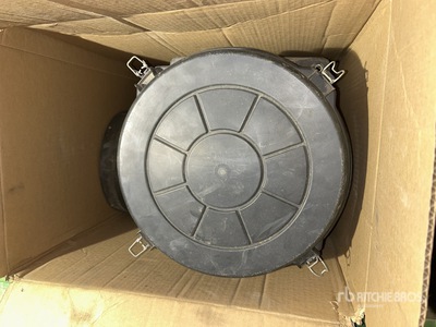 New Holland CR8090 Air Box بنود متنوعة - قطع المعدات