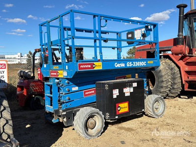 2016 Genie GS-3369DC Electric Scissor Lift