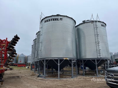 Westeel +/- 4800 bu 5 Ring Hopper Grain Bin