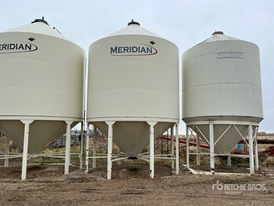 Meridian M1612 +/- 100 ton Fertilizer Hopper Grain Bin