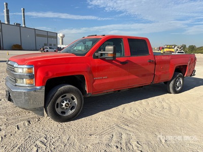 2016 Chevrolet Silverado 2500HD 4x2 Crew Cab Pickup