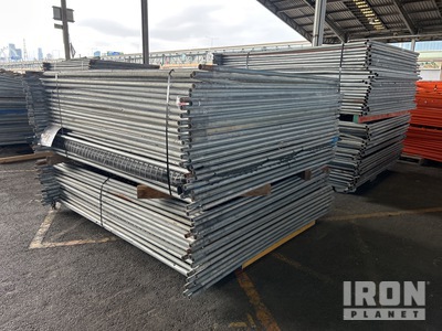 Quantity of 2400 mm x 2100 mm Temporary Staccionata