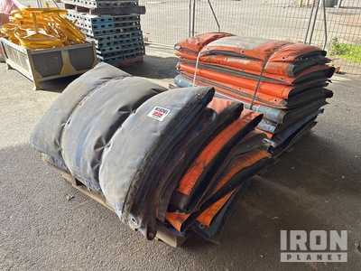 Quantity of Temporary Soundproofing Mats