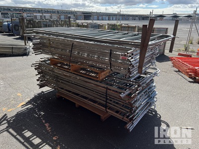 Quantity of 2100 mm x 900 mm Temporary Staccionata