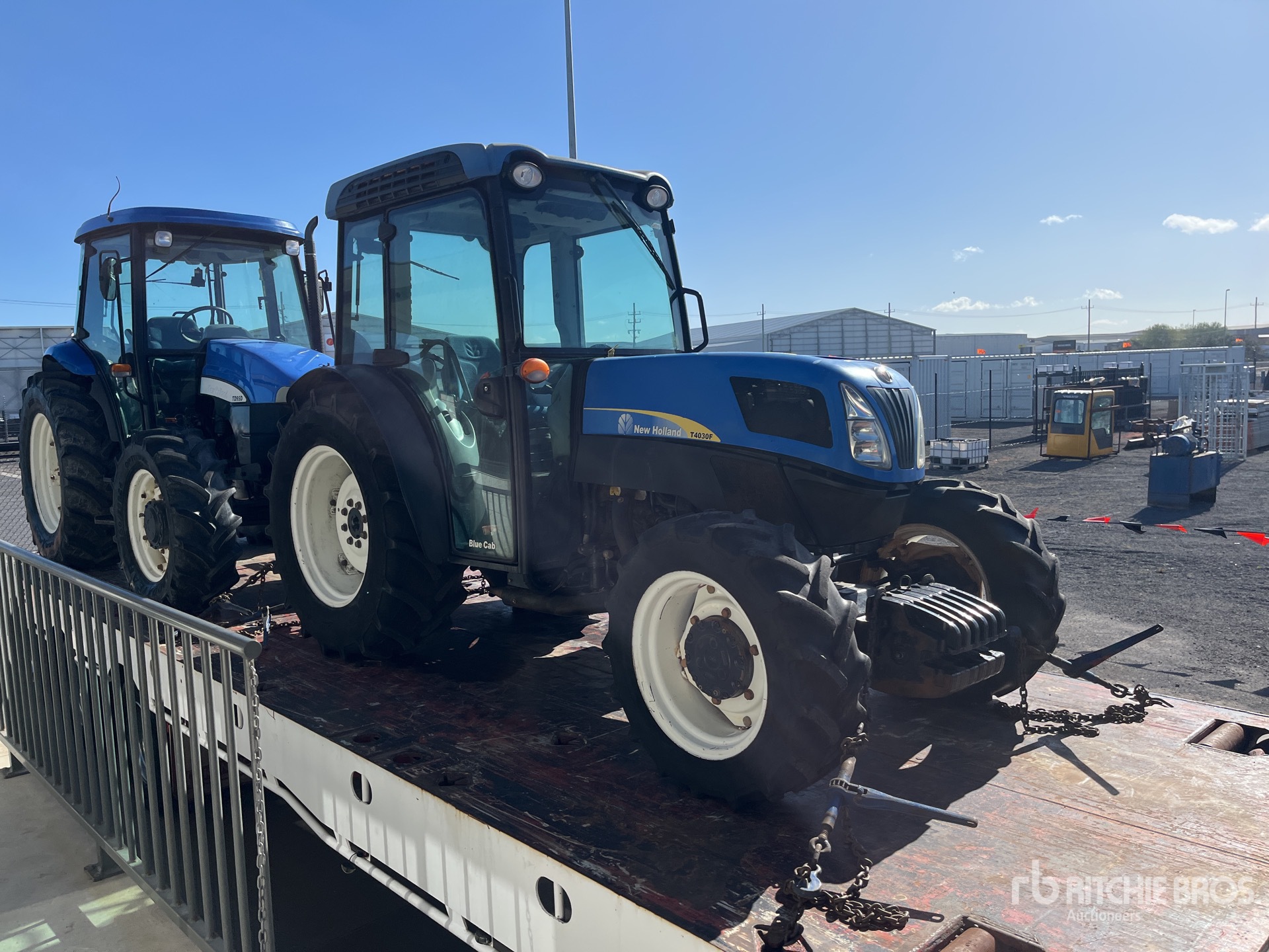 New Holland T4030F トラクター