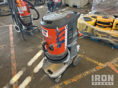 2022 Husqvarna DE110 Vacuum Cleaner