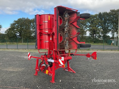 2023 Grimme Toppa 600 Combi Haulm Topper
