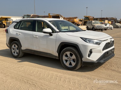 2019 Toyota RAV4 AWD SUV