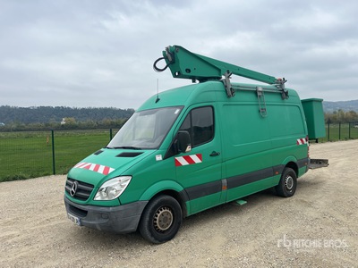 2011 COMILEV EN120TF2 12 m on 2012 Mercedes-Benz Sprinter 4x2 Camion Nacelle Camion de cubo