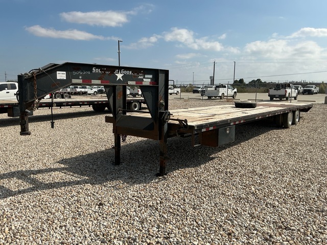 2015 Southwest FG4086215EH 40 ft T/A Gooseneck Flatbed Trailer 2015 Southwest FG4086215EH 40 ft T/A Gooseneck Flatbed Trailer