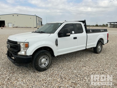 2020 Ford F-250 XL 4x2 Extended Cab Pickup